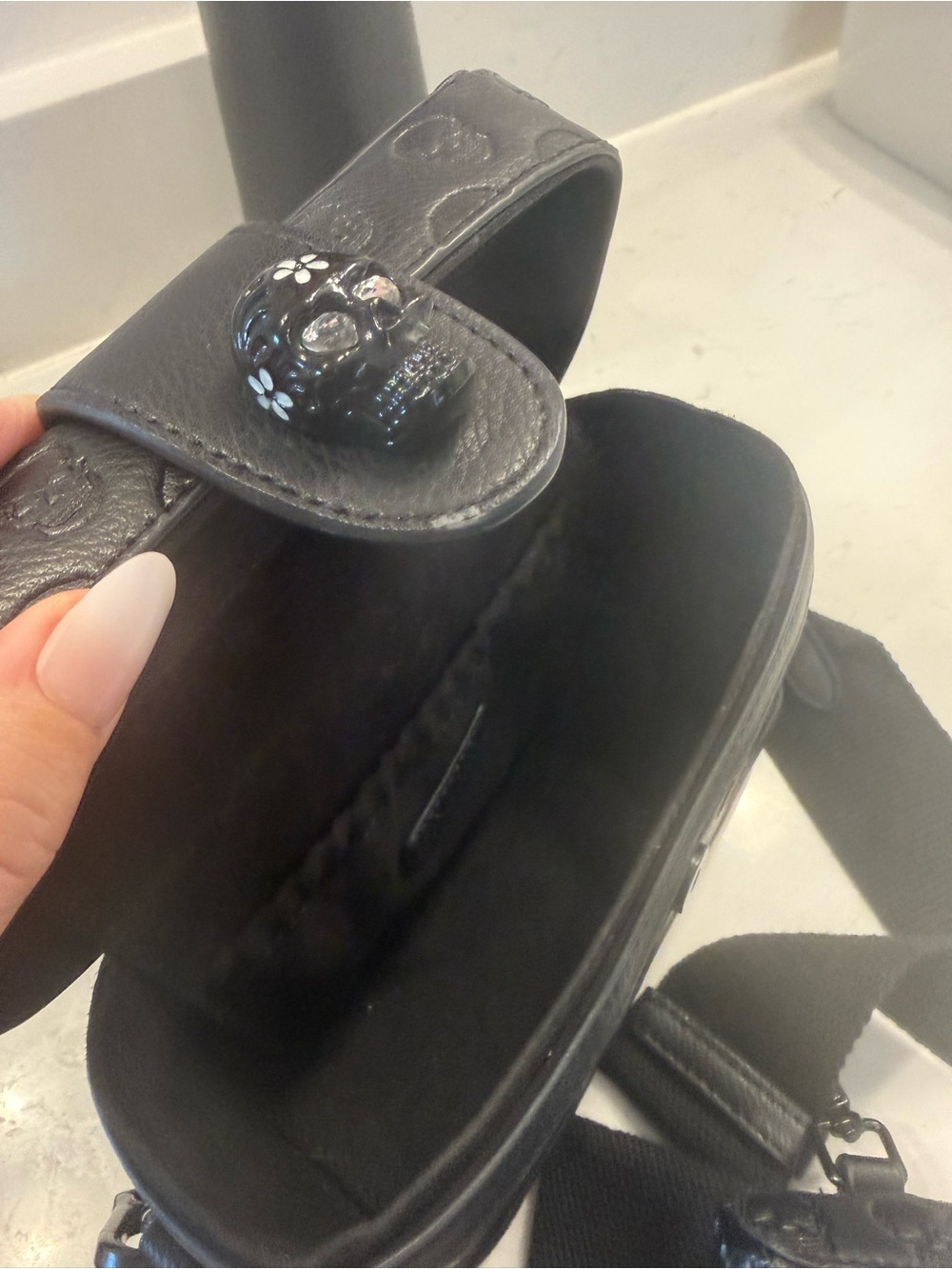 Betsey Johnson Black Skull-Embossed Crossbody with Mini Pouch - Picture 4 of 4